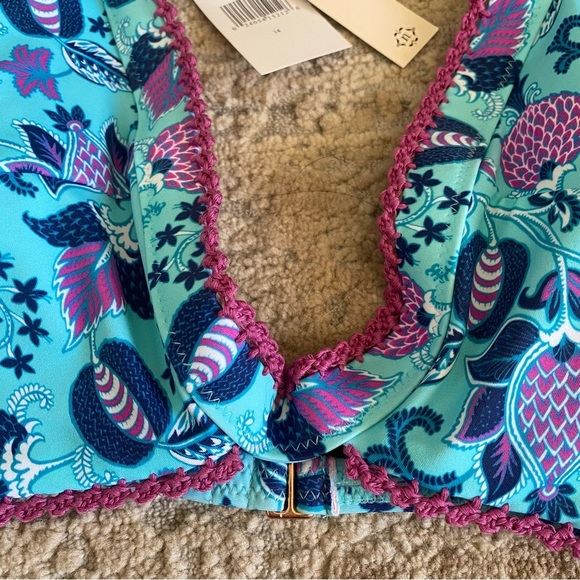 Nanette Lepore NWT Wireless Halter Neck Bikini Top Paisley Blue Purple: 14 - Picture 3 of 8